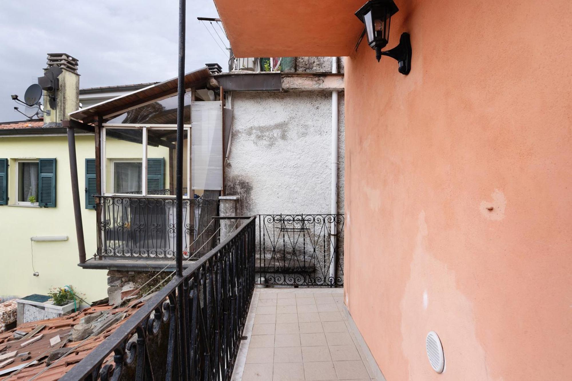 La Casa Sulla Collina Lägenhet Beverino Exteriör bild